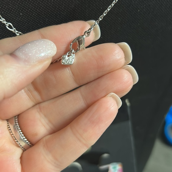 Swarovski heart lock key Necklace - Picture 3 of 3